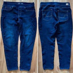 SIGNATURE LEVI STRAUSS Pull-on Skinny Jeans Size 14